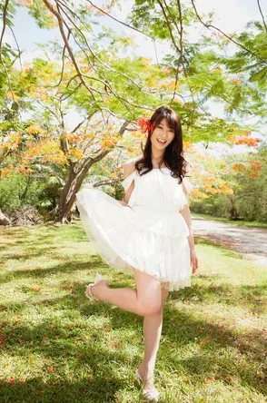 真宫梨沙子初秋玉色心怀希望勇敢追梦迎接美好未来